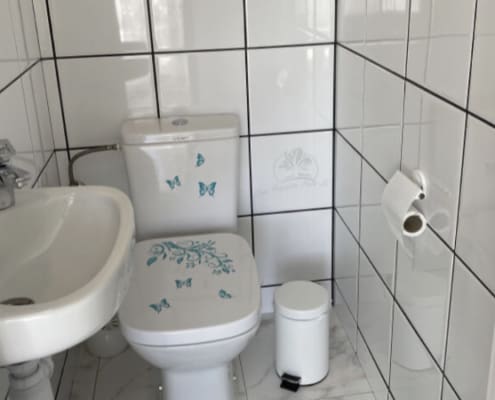 Gäste WC FeWo 01