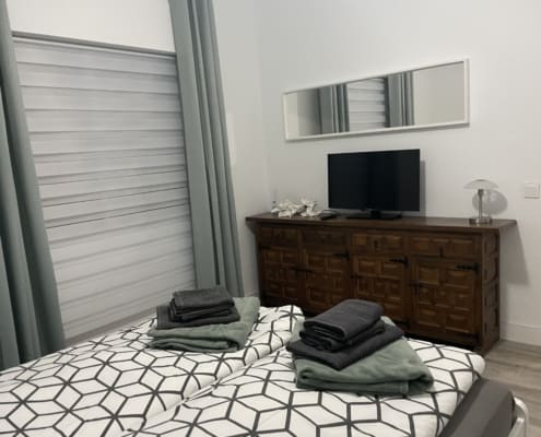 FeWo 02 - großes Schlafzimmer 1